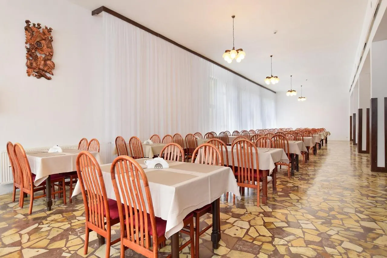 Resort Osrodek Wypoczynkowy Sudety Hotel Szklarska Poreba Poland